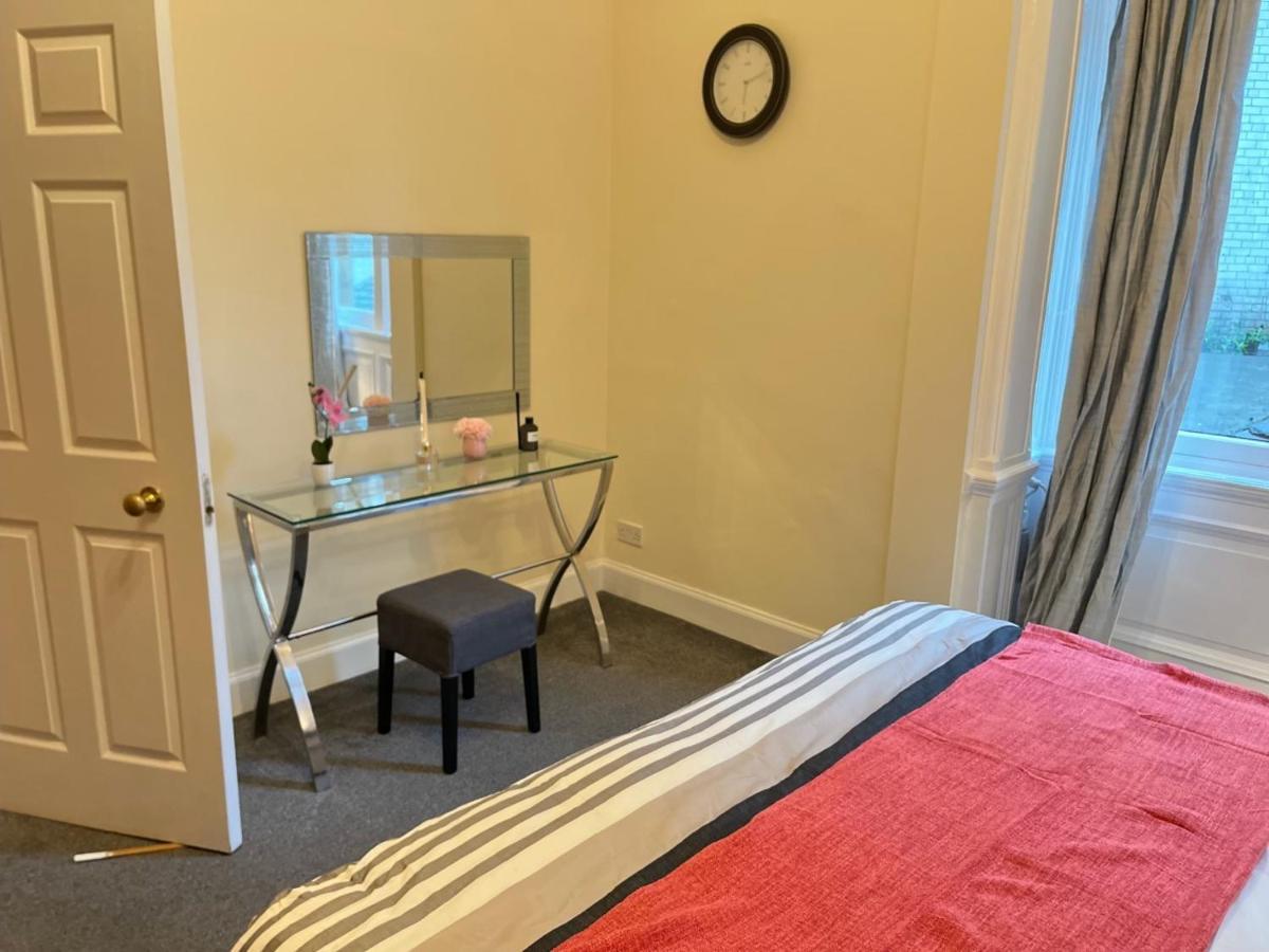 Royal Mile Mansions 2 Bedroom - Edinburgh City Centre Ngoại thất bức ảnh